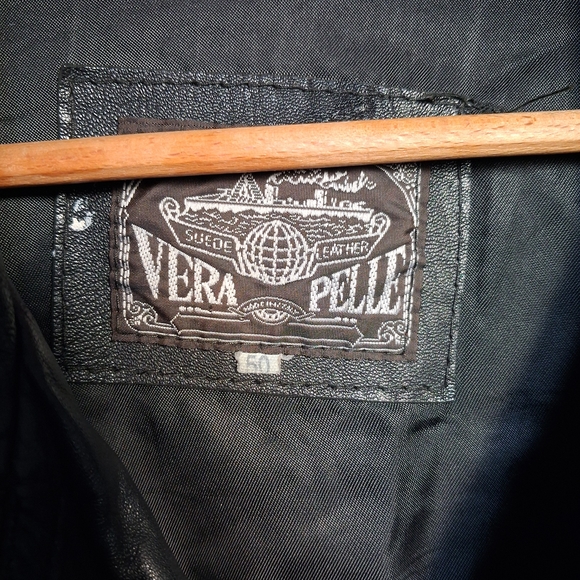 Vera Pelle Men's Classic Black Leather Button-Up Coat - Size 50 - Picture 3 of 6